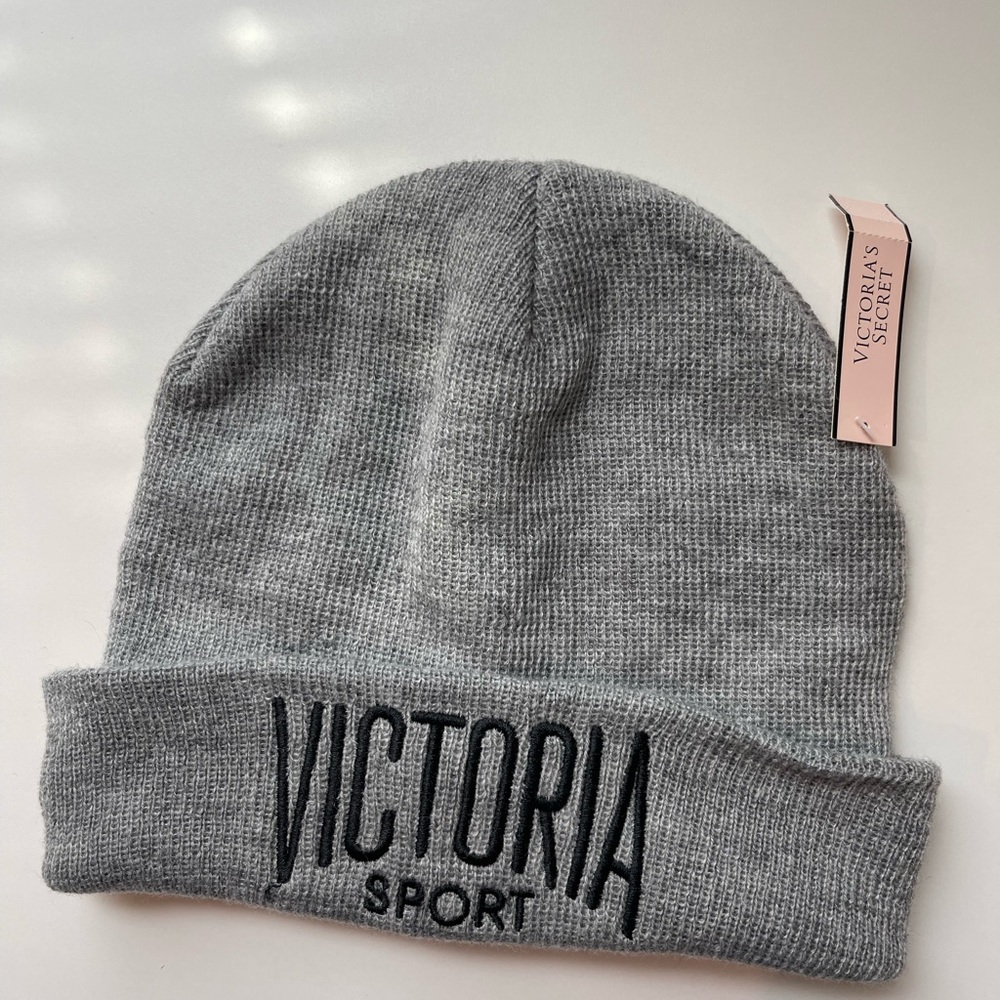 NWT Victoria's Secret Sport Gray Beanie (NEW with tags)